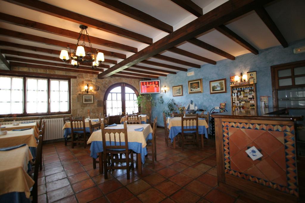 Habitaciones Y Estudios- Hotel "Posada De Cantabria El Solar" - Cenas Y Gintonic- Bar -Terraza Panoramica Galizano Exterior photo